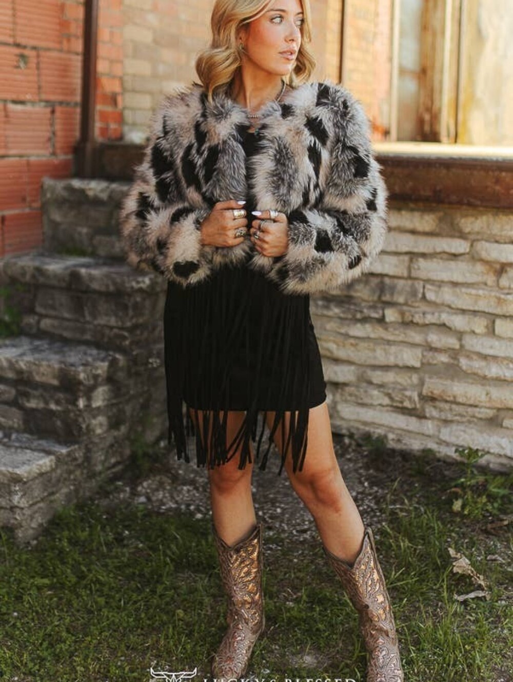 NEW Lucky & Blessed Taupe, Grey, And Black Faux Fur Statement Jacket - Picture 5 of 6